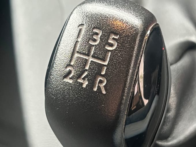 2020 Peugeot Partner