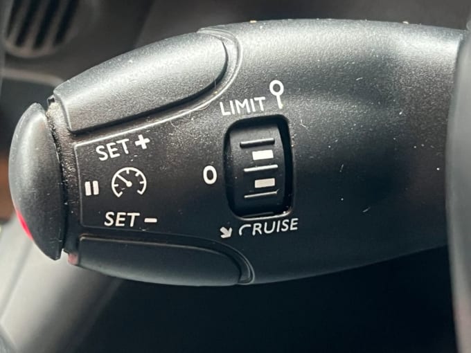 2020 Peugeot Partner