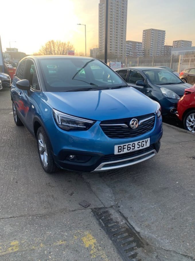 2025 Vauxhall Crossland X