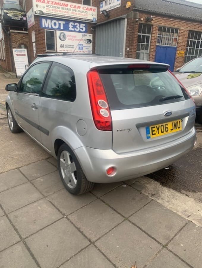 2025 Ford Fiesta