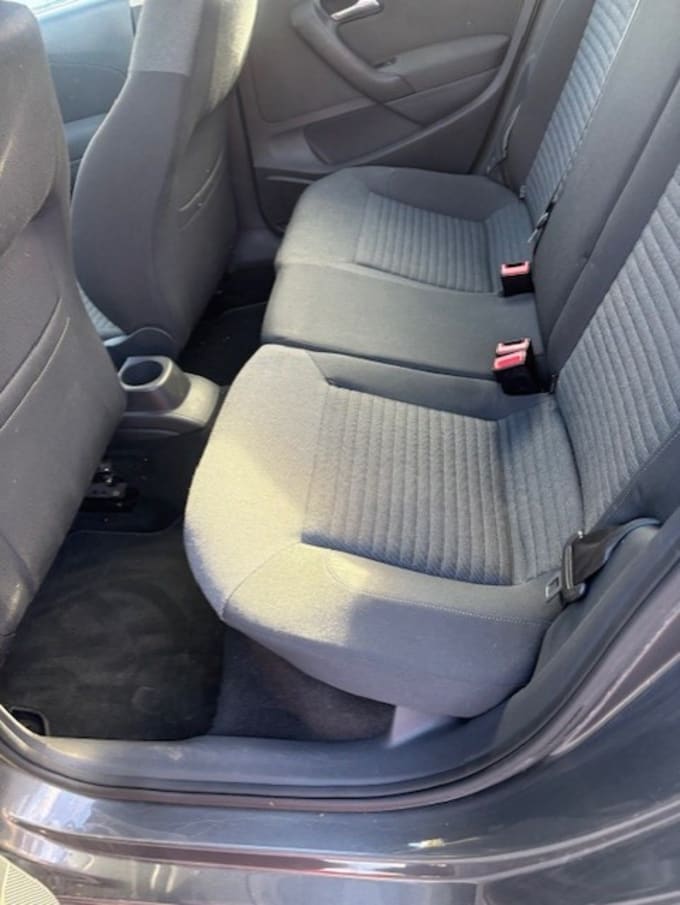 2011 Volkswagen Polo