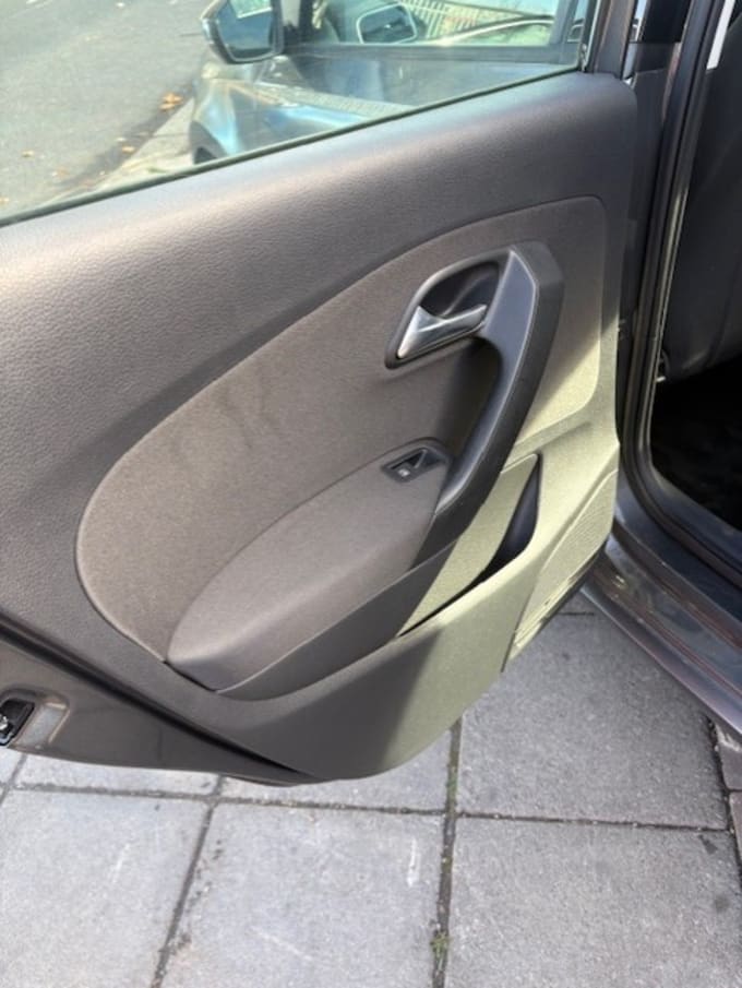 2011 Volkswagen Polo