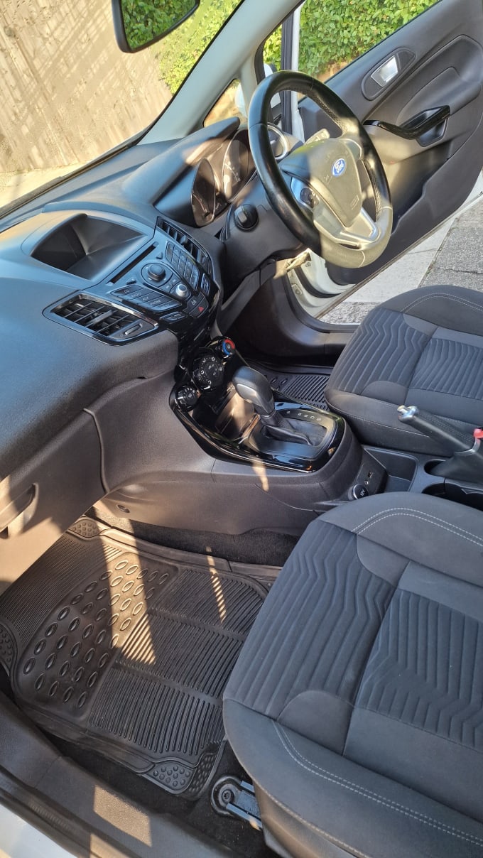 2025 Ford Fiesta