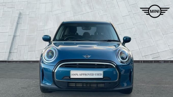 2022 Mini Hatch