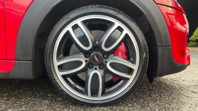 2018 Mini Hatch