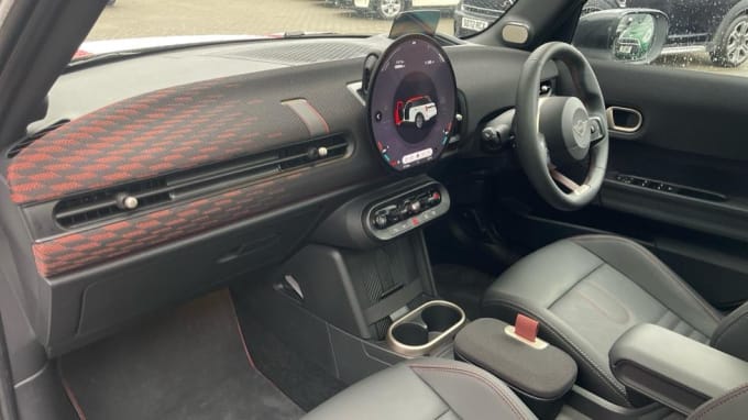 2024 Mini Hatch