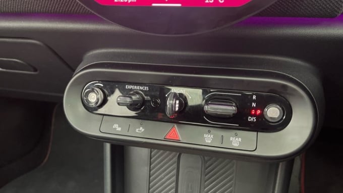 2024 Mini Hatch