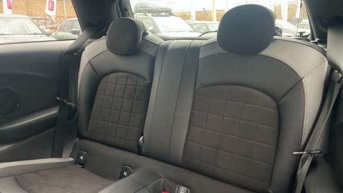 2024 Mini Hatch