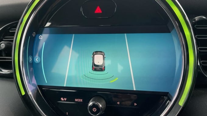 2021 Mini Hatch