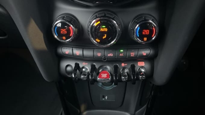 2021 Mini Convertible