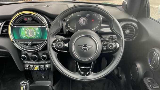 2020 Mini Hatch