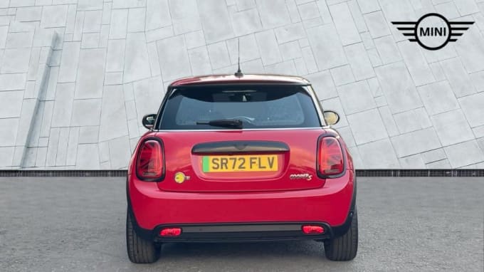 2022 Mini Hatch