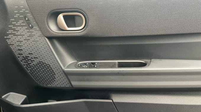2024 Mini Hatch