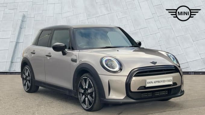 2021 Mini Hatch