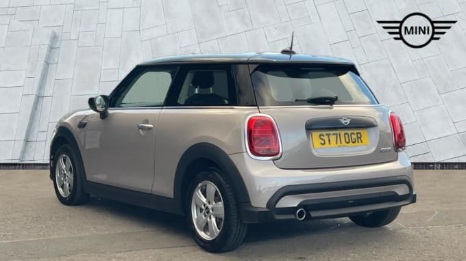 2022 Mini Hatch