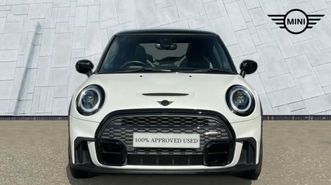 2023 Mini Hatch