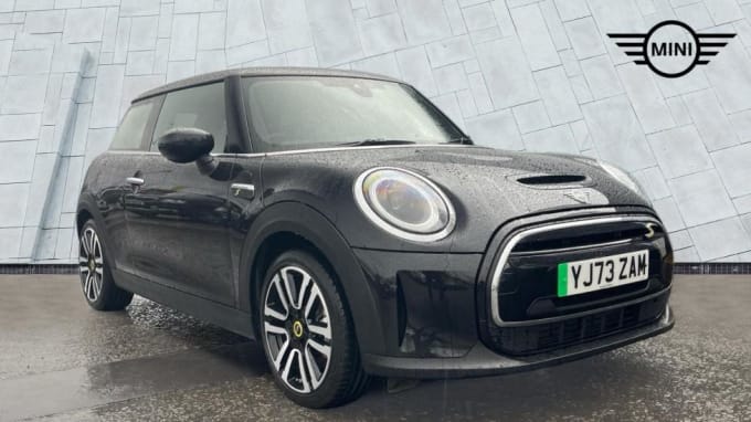 2024 Mini Hatch