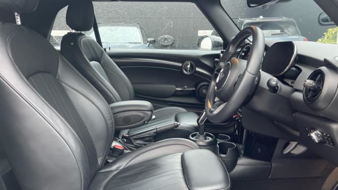 2023 Mini Convertible