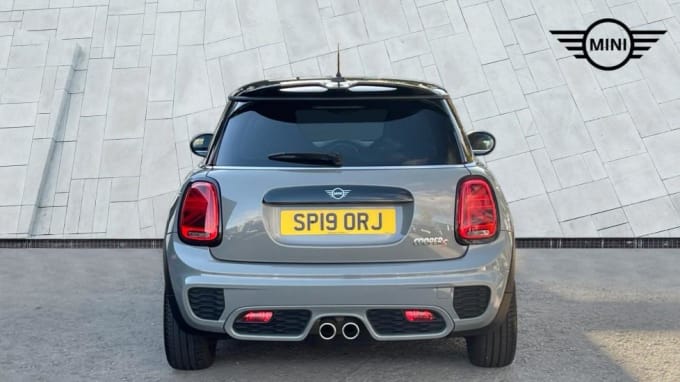 2019 Mini Hatch