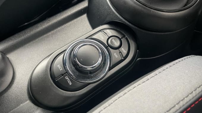 2024 Mini Hatch