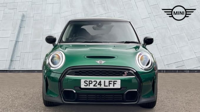 2024 Mini Hatch