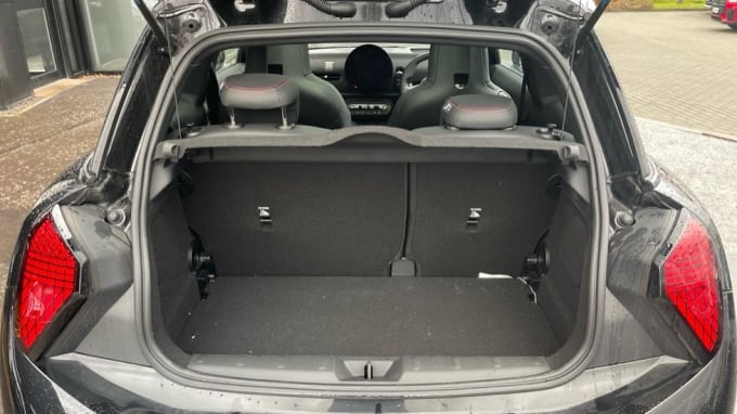 2024 Mini Hatch