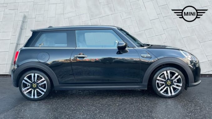 2024 Mini Hatch