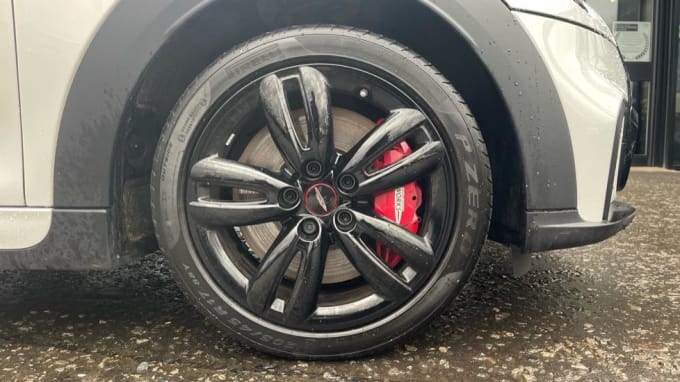 2024 Mini Hatch