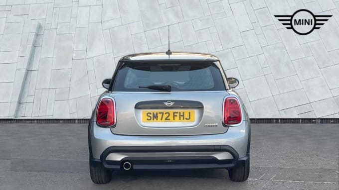 2023 Mini Hatch