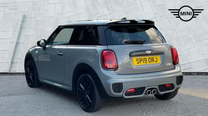 2019 Mini Hatch