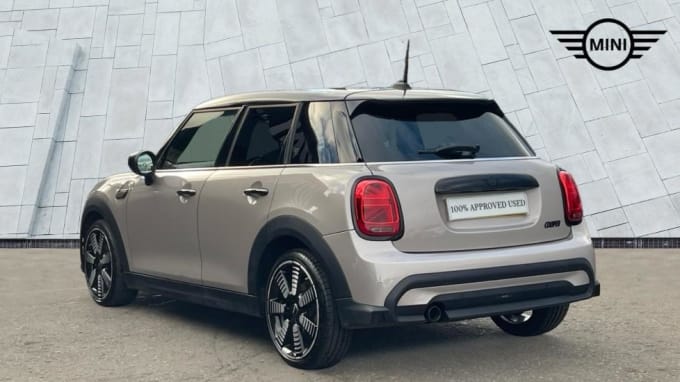 2021 Mini Hatch