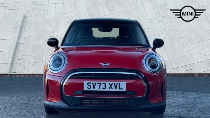 2023 Mini Hatch