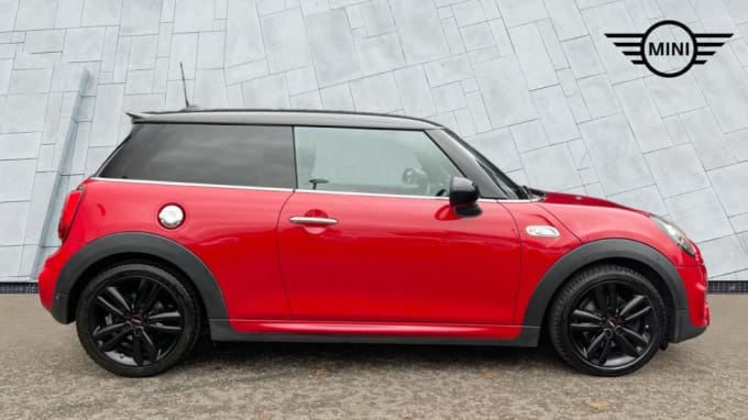 2018 Mini Hatch