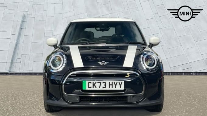 2023 Mini Hatch