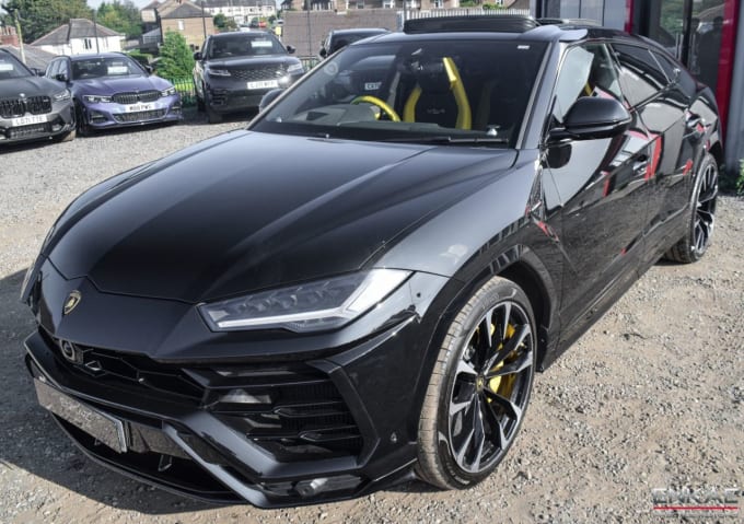 2024 Lamborghini Urus