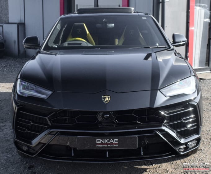 2024 Lamborghini Urus