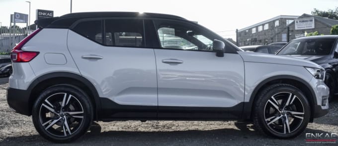 2024 Volvo Xc40