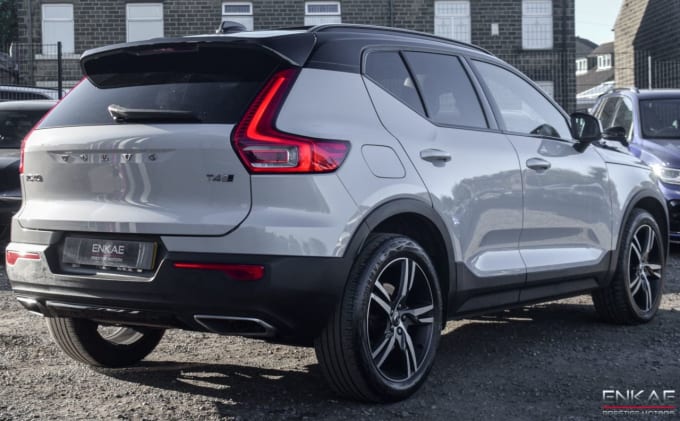 2024 Volvo Xc40