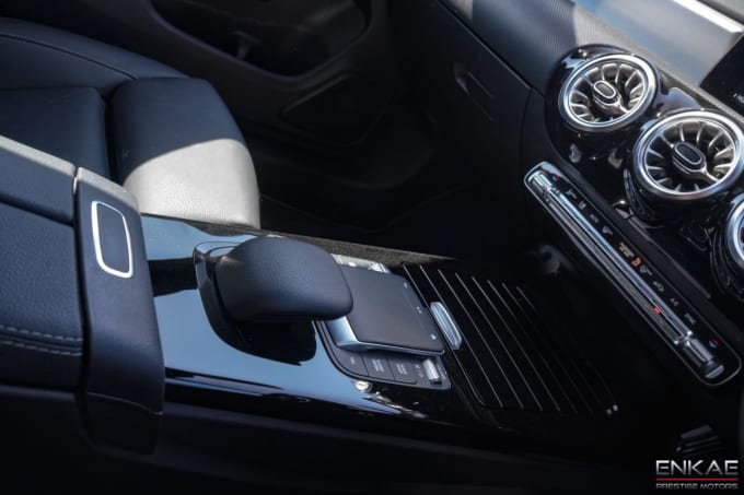 2025 Mercedes-benz Cla