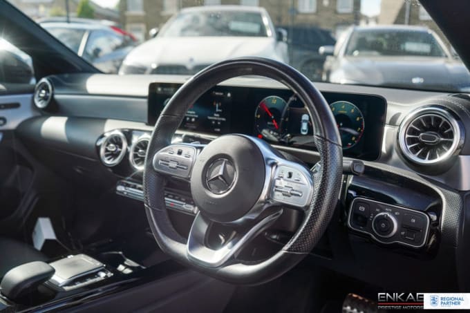 2025 Mercedes-benz Cla