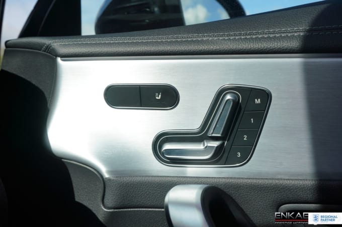 2025 Mercedes-benz Cla