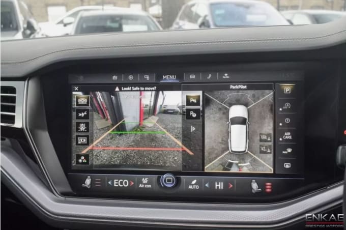 2025 Volkswagen Touareg