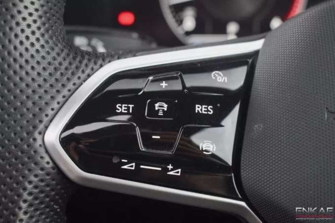 2025 Volkswagen Touareg