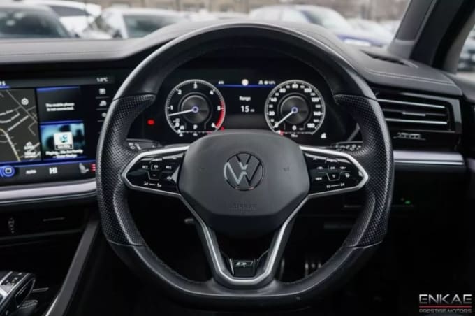 2025 Volkswagen Touareg