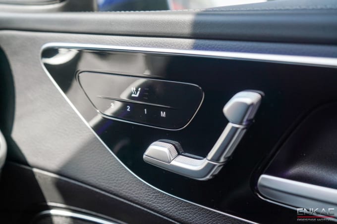 2025 Mercedes-benz C-class