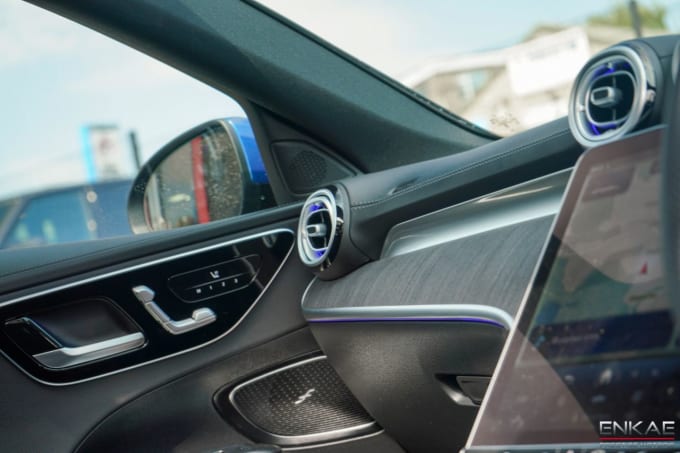 2025 Mercedes-benz C-class