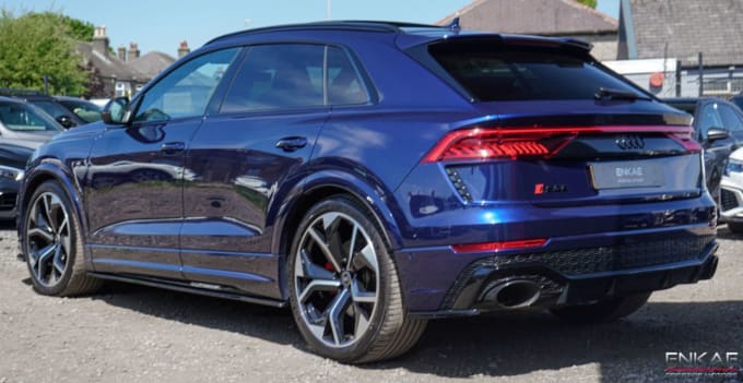 2021 Audi Q8