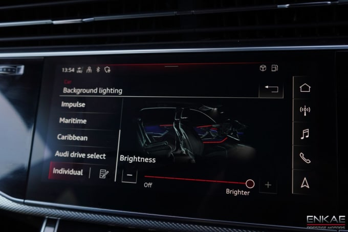 2021 Audi Q8