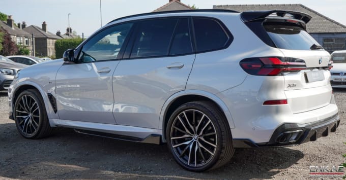 2025 BMW X5