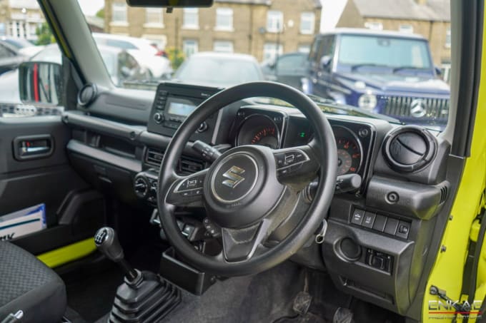 2025 Suzuki Jimny